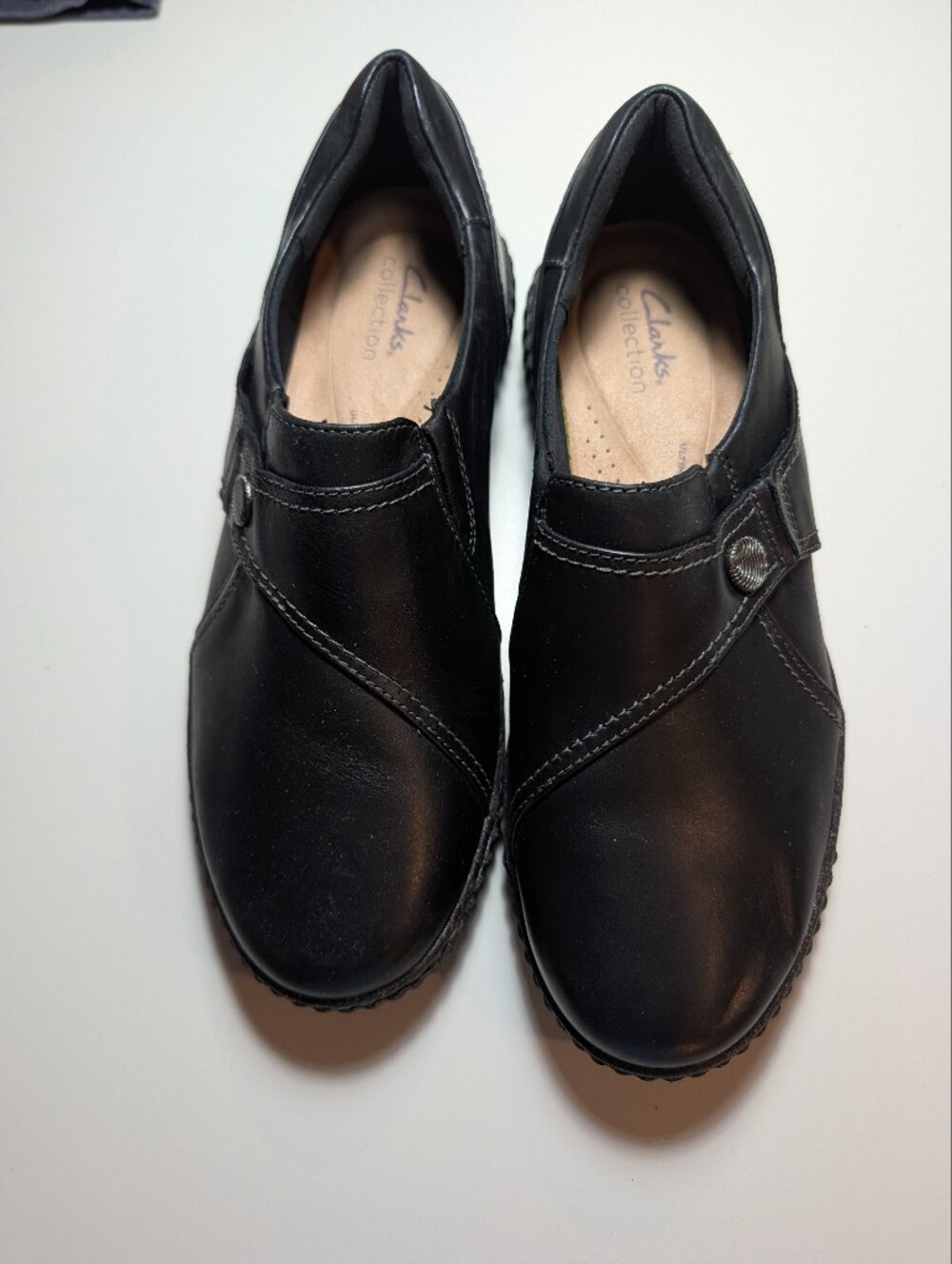 Clarks Woman's 9W Caroline Pearl Black Slip-On Comfort Loafers